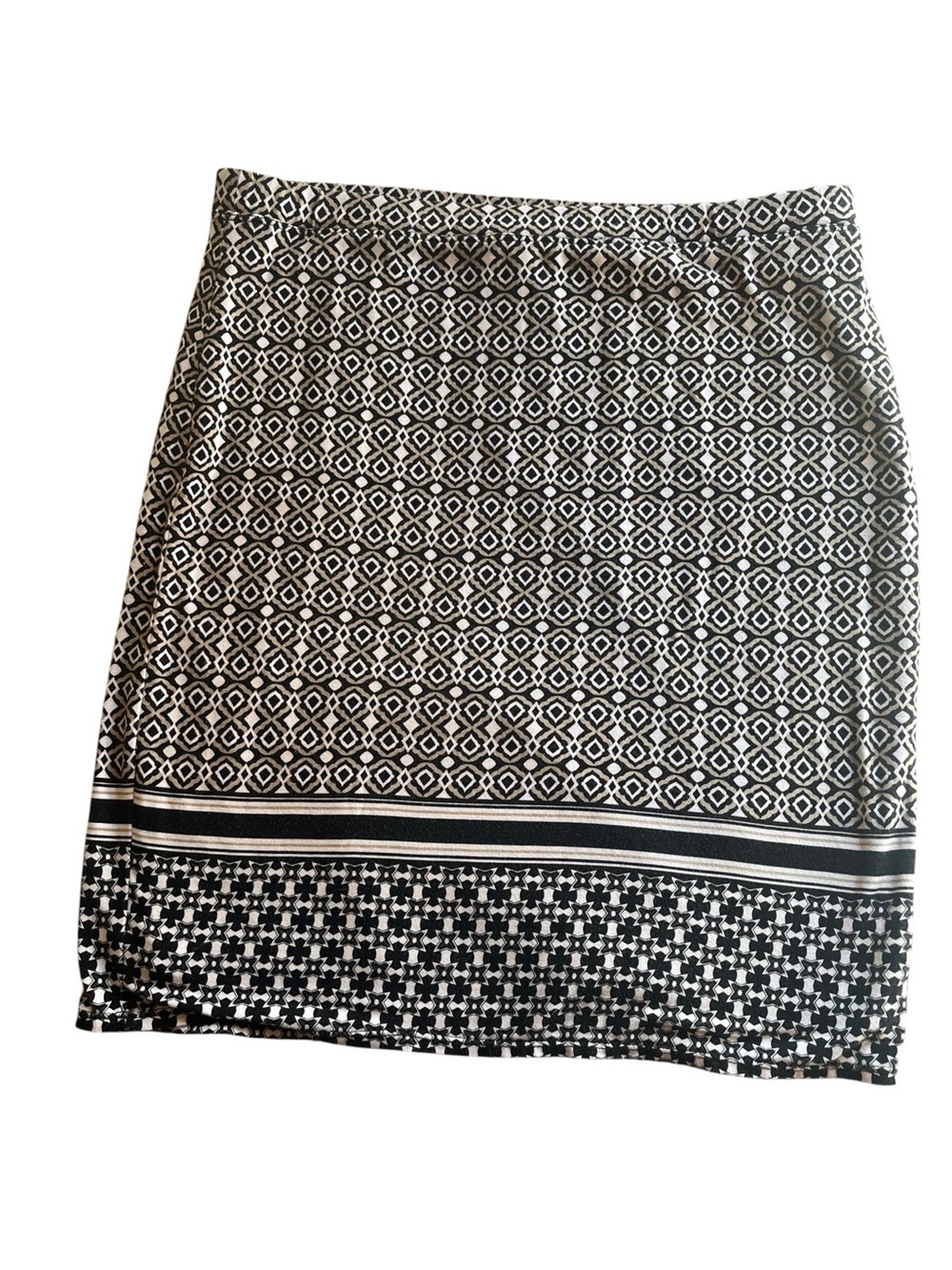 Max Studio Black, White and Brown White Patterned Pencil Skirt - Picture 2 of 7